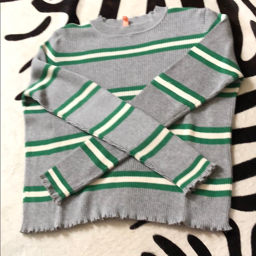 Like new Brass Plum sweater.  With ruffled cuff .